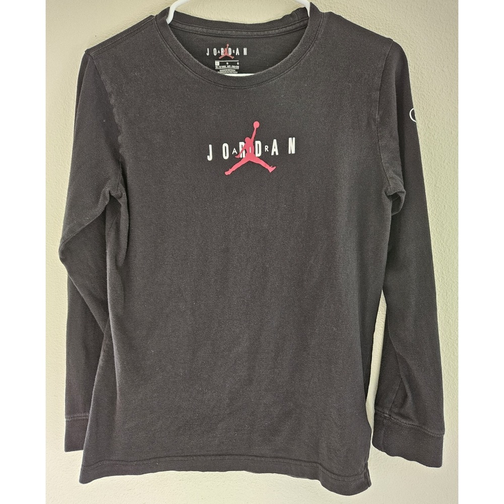 Air Jordan Youth Ages  12 - 13 Size Large Long Sleeve Pull Over Black And White